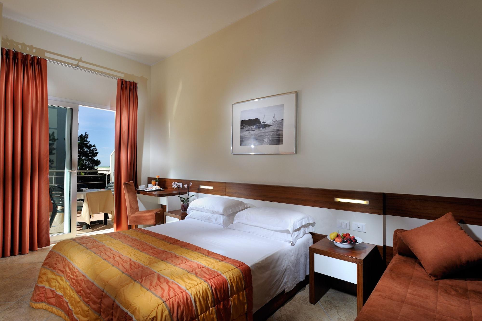Hotel Bembo Bibione Exterior foto