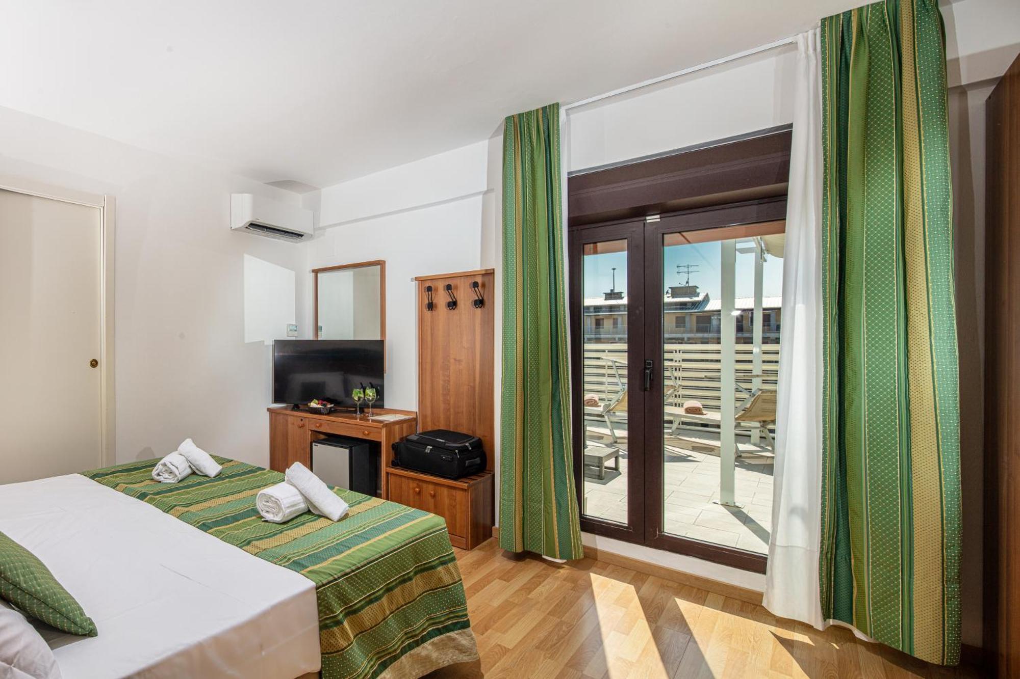 Hotel Bembo Bibione Exterior foto