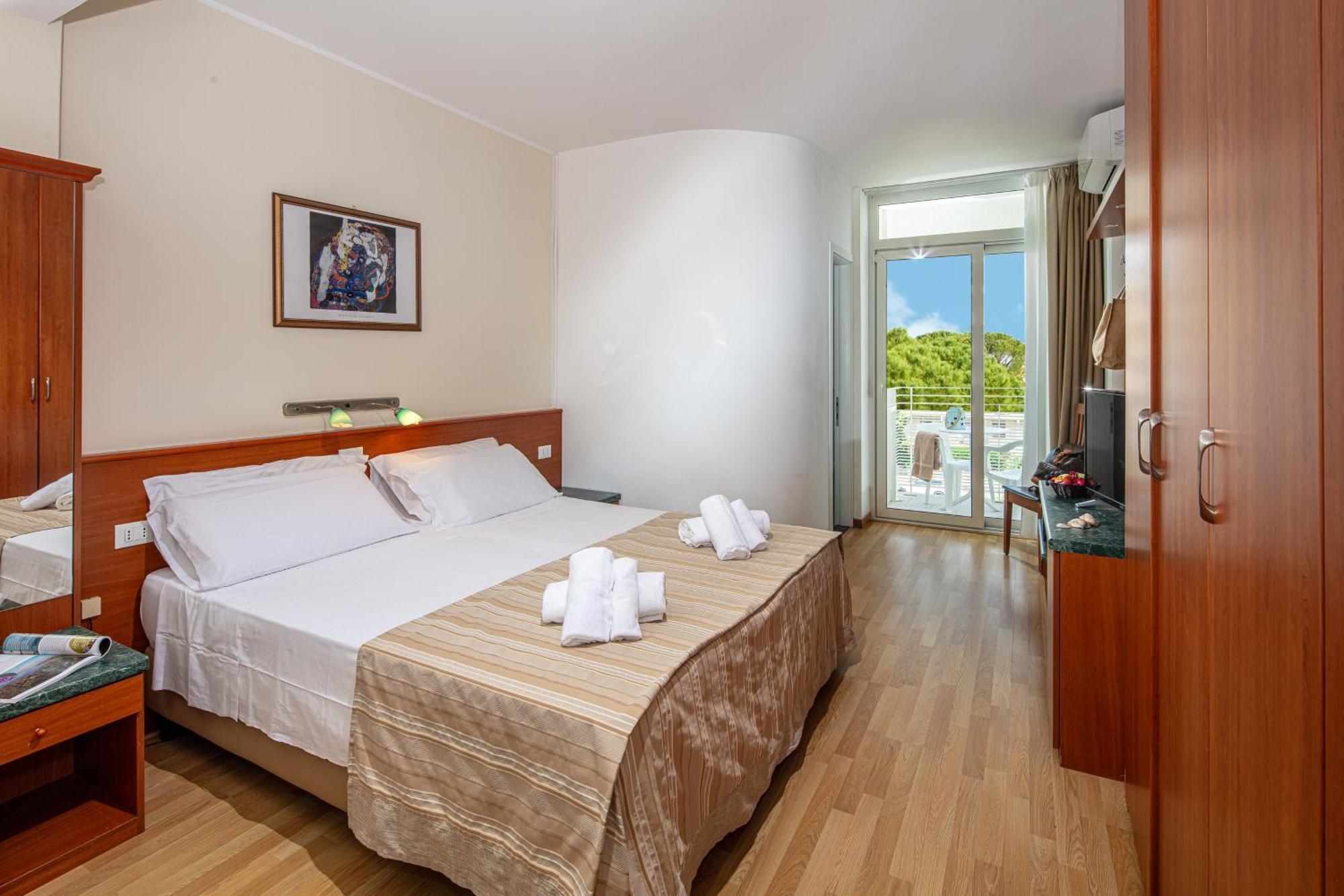 Hotel Bembo Bibione Exterior foto