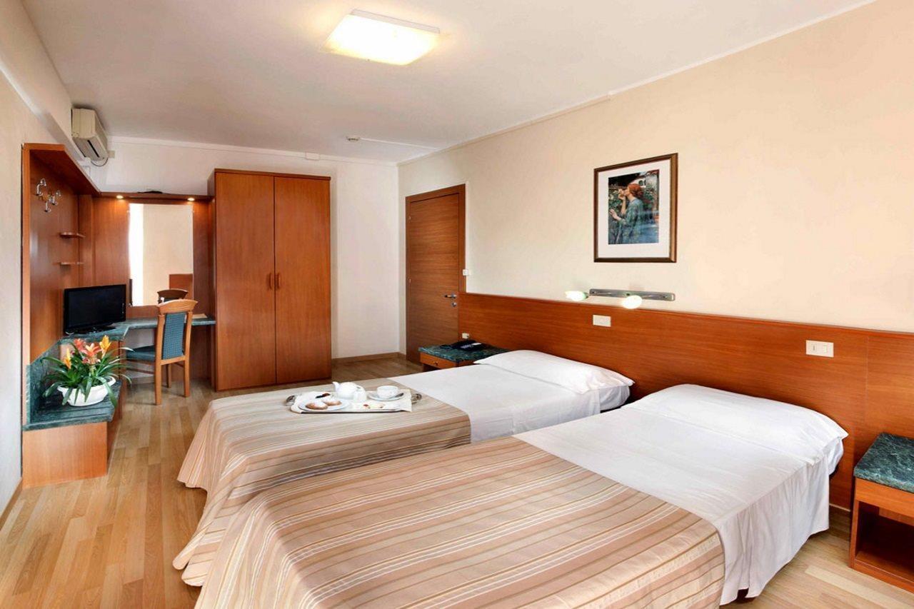 Hotel Bembo Bibione Exterior foto